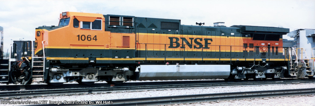 BNSF C44-9W 1064